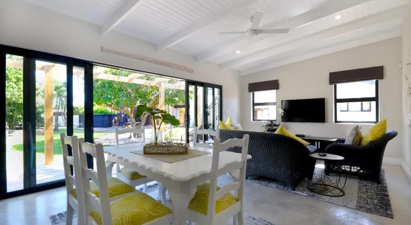 SAFFRON COTTAGE - Image 1