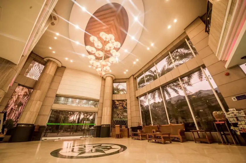 Fengwan Hot Spring Resort - Image 1