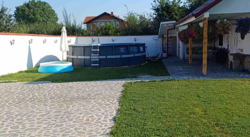 Villa Apartments B&D - Image 1