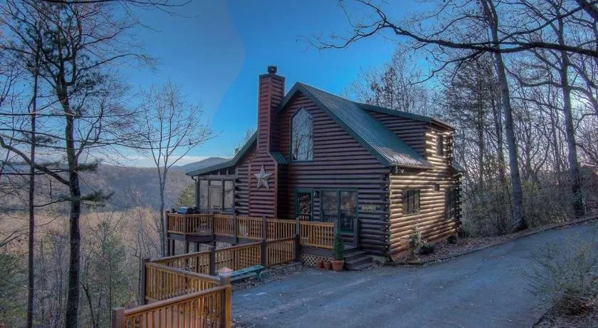 EddieBear- Pet Friendly | Aska Adventure Area | Screened In Porch | Outdoor Living - Image 1
