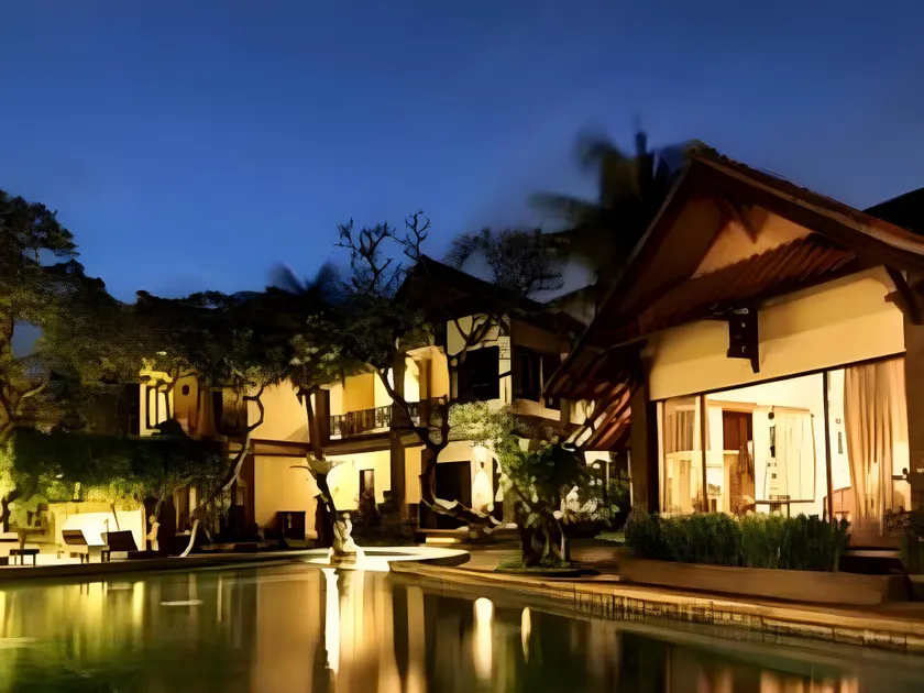 Puri Mesari Hotel - Image 1