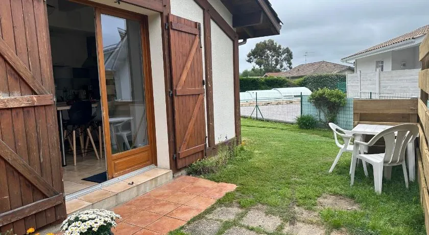 Petite maison plein pied jardin - Image 1