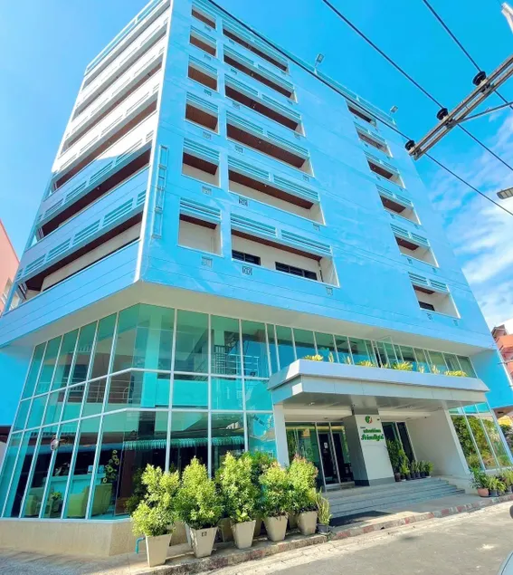 Friendlytel Hotel - Image 1