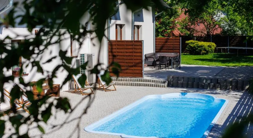 #1 Apartament Sosnówka B2 z basenem i strefą SPA - Image 1