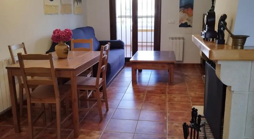 Los Olivos de Fondon - Image 1
