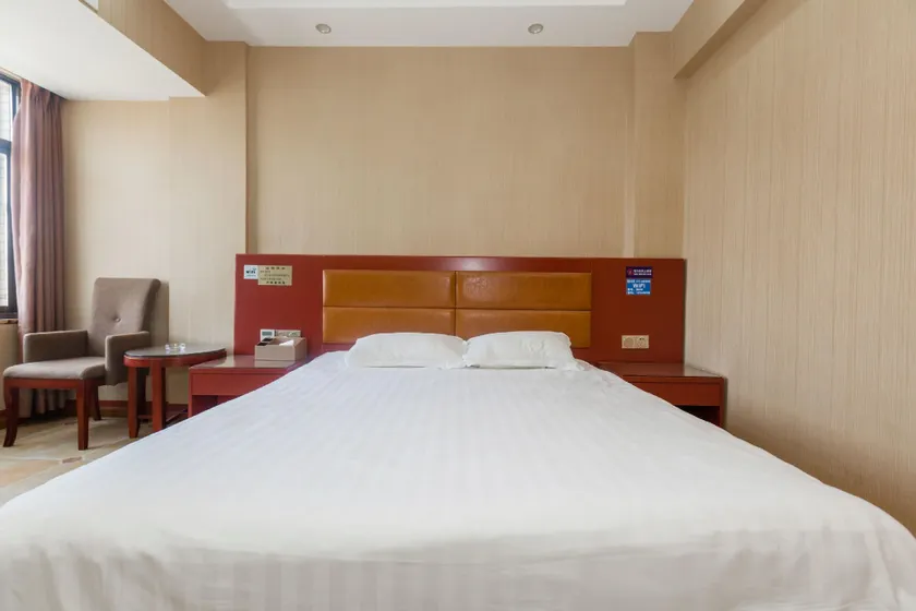 Haiyi Hotel - Image 1