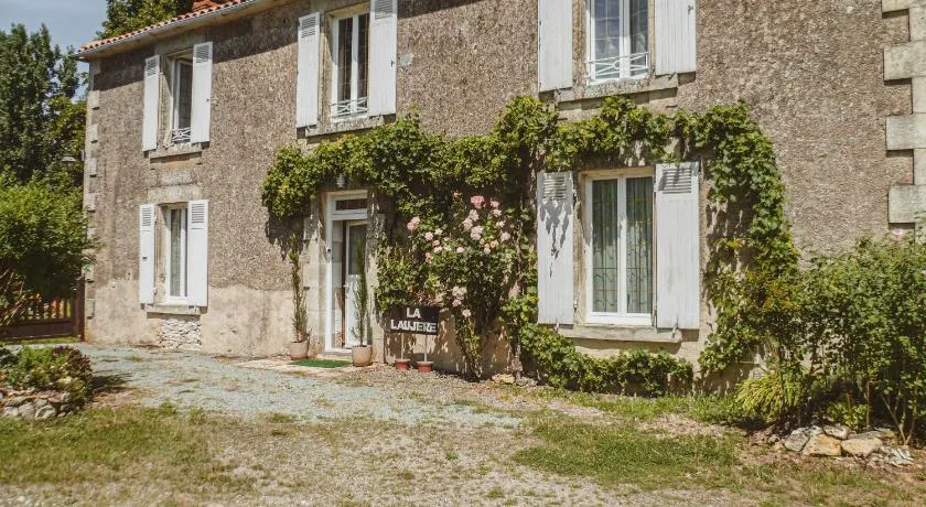 LA LAUJÈRE Chambres d'hôtes ROMANCE - Image 1