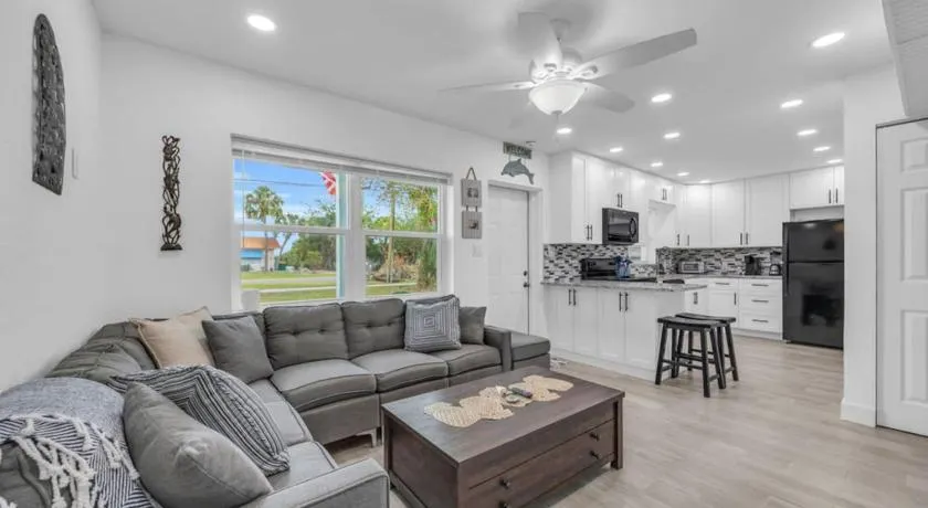 Entire Duplex Riverfront Retreat with Dock Access Near Eau Gallie and Beach - Image 1