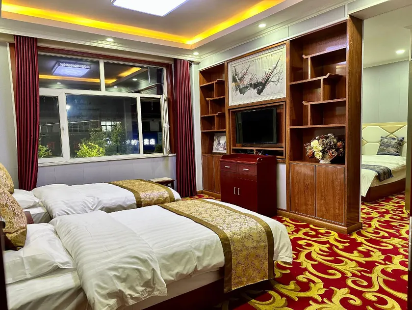 Huihe Hotel (Fire Safety Examination Base Branch) - Image 1