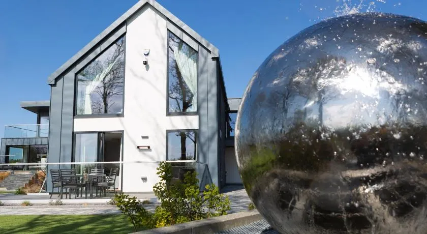 Dafarn Newydd Studio - Image 1