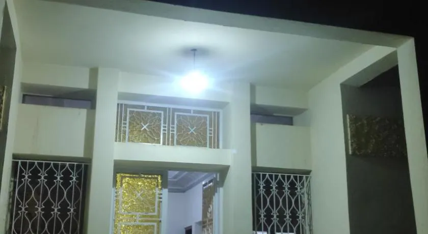 Villa familys - Image 1