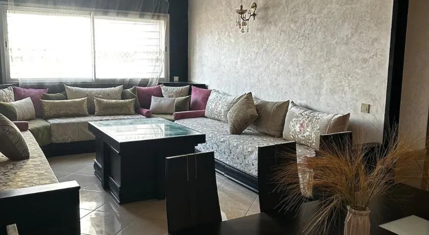 Family apartment 3 bedrooms center - Image 1