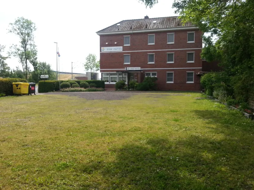 Ems-Hotel - Image 1