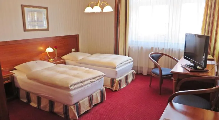 Hotel Roseneck - Image 1