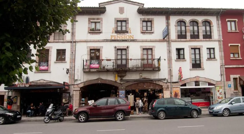 Pensión Plaza del Ayuntamiento - Image 1
