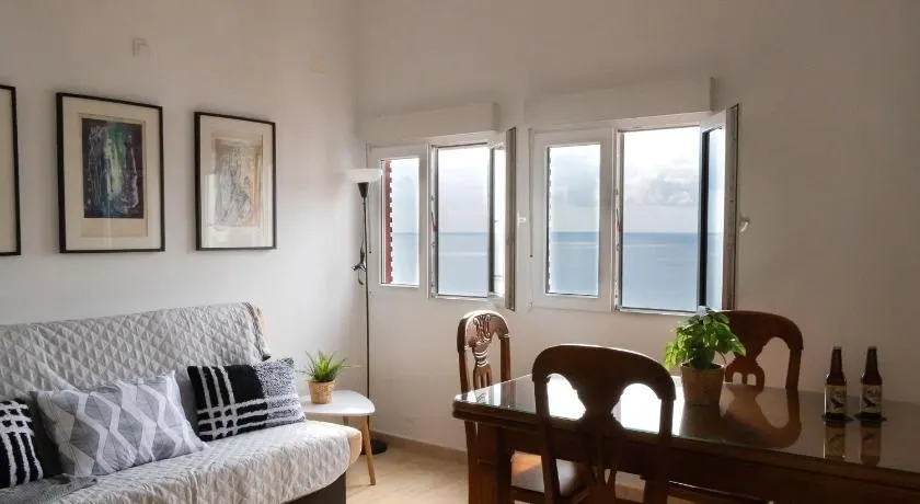 Brisa Atlántica Ocean View Apartment Santa Cruz - Image 1