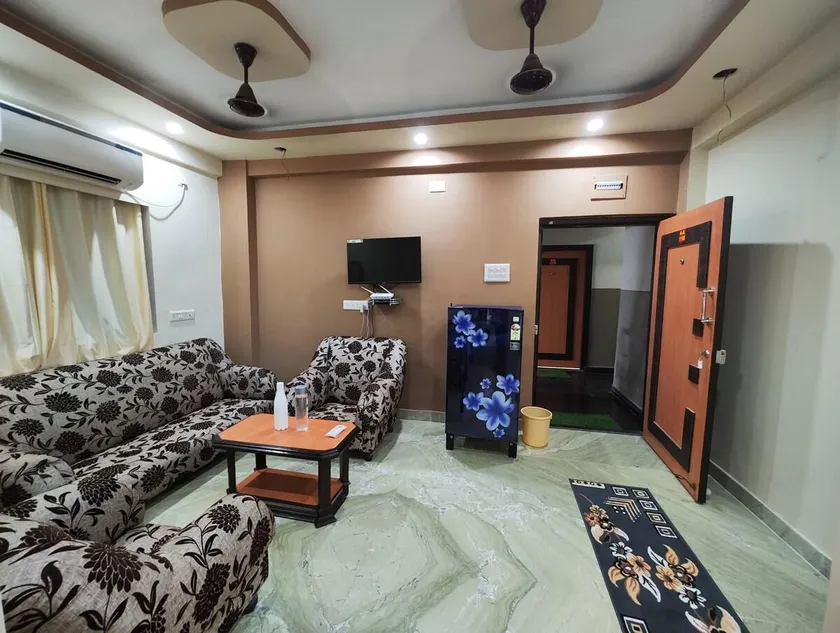 South Kolkata Apartments - Image 1