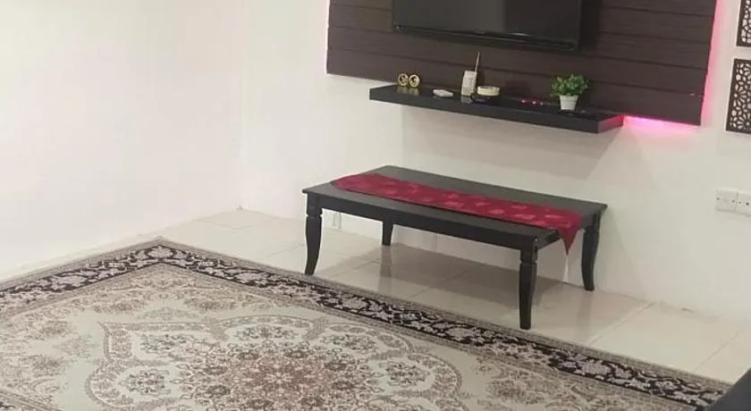 AHNa HOMESTAY TELUK KEMANG - Image 1