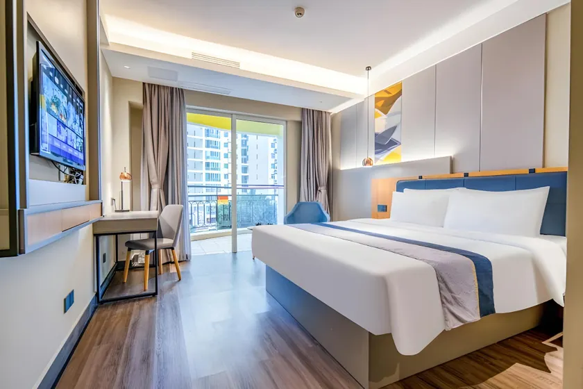 Home Inn Sanya Yuya Road Dadonghai - Image 1