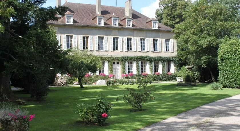 Chateau de Longeville - Image 1