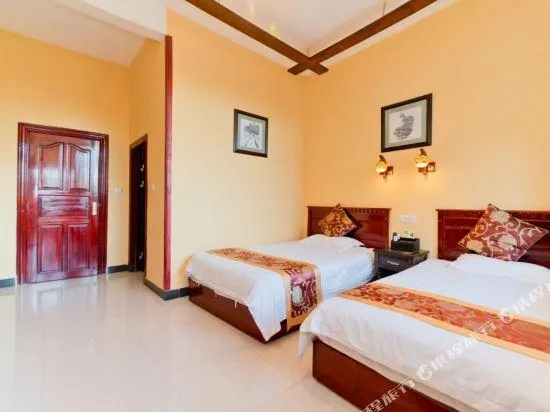 Shili Gallery Inn Yangshuo - Image 1
