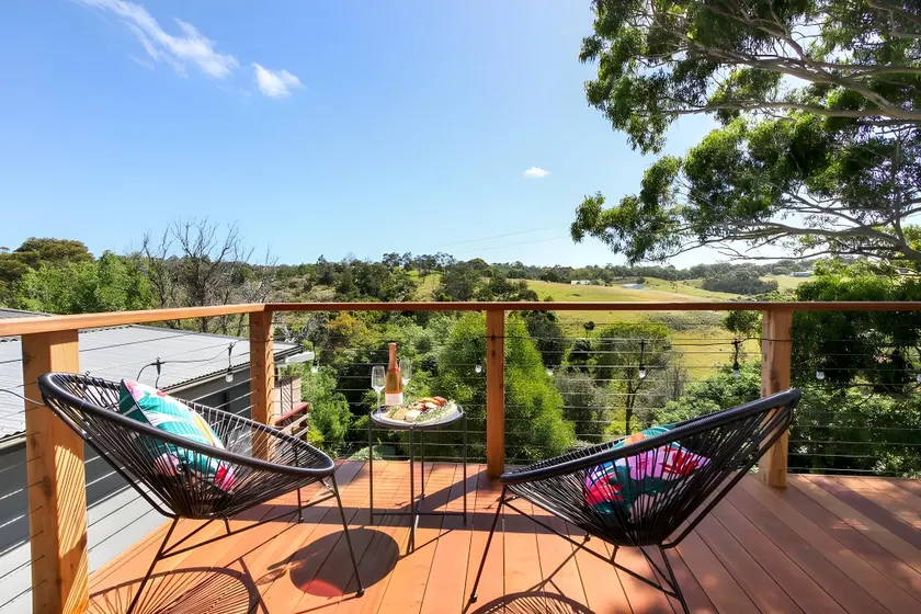Fairview Lakeside Cottage Metung - Image 1