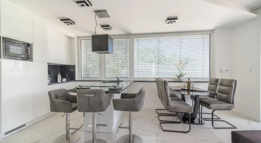 Luxury Apartman SPA Residence Hévíz - Image 1