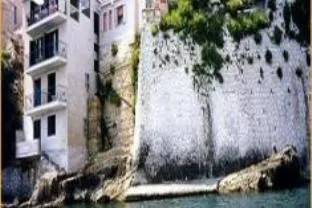 Giuggiulena - Image 1