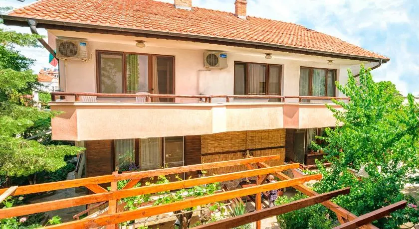 Holiday house Gendar, Chernomorets - Image 1