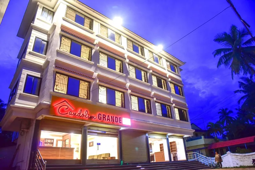 Hotel Candolim Grande - Image 1