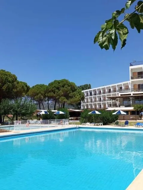 Irinna Hotel - Image 1