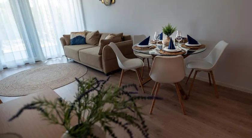 Mistral Residence 308 - Image 1