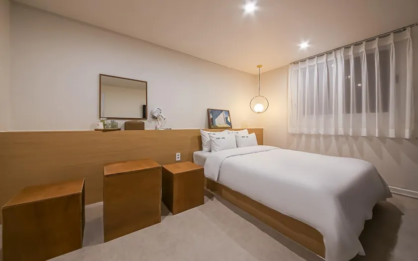 Gwangju Chungjang-ro Hotle The First Boutique Hotel - Image 1