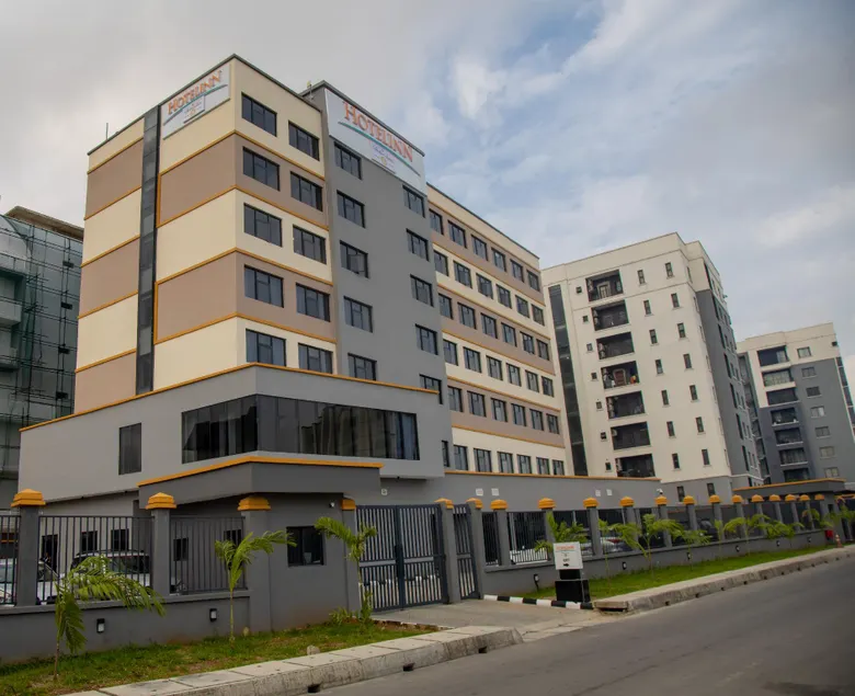 Hotelinn Oniru  - Image 1