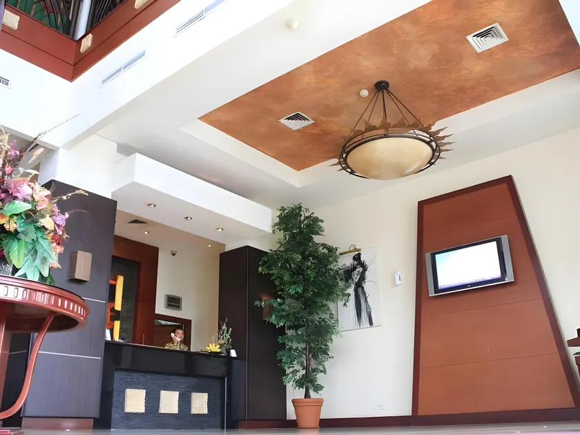 Hotel Pacific Balikpapan - Image 1