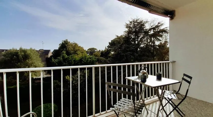 Studio cosy avec balcon, proche port et plage, La Trinité-sur-Mer - Image 1