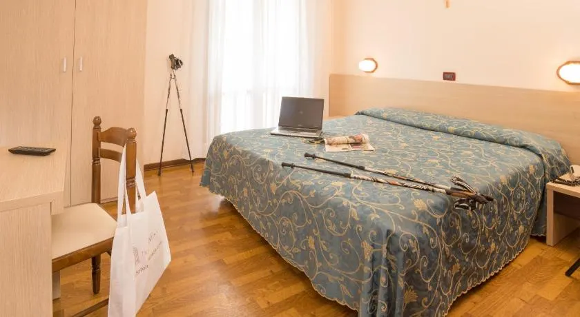 Hotel Trevi - Image 1