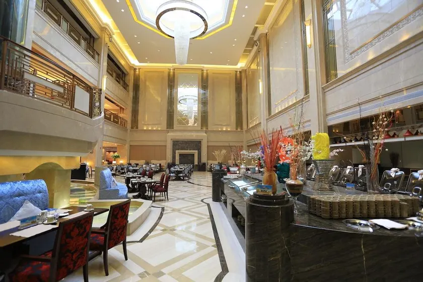 BAOJI JIANGUO HOTEL - Image 1