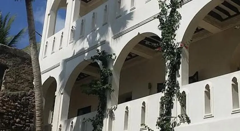 Jamala Guesthouse - Image 1