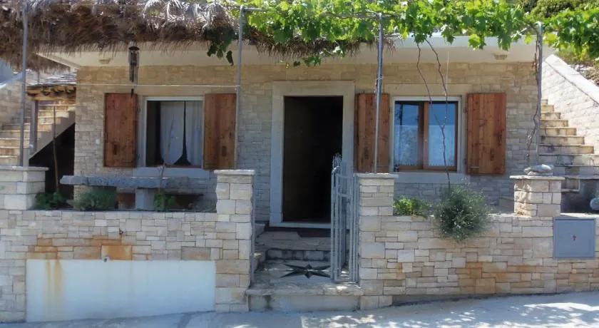 Stiniva-stone House - Image 1