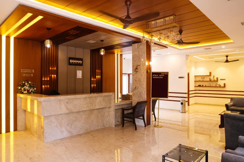 Sicilia Hotel - Image 1