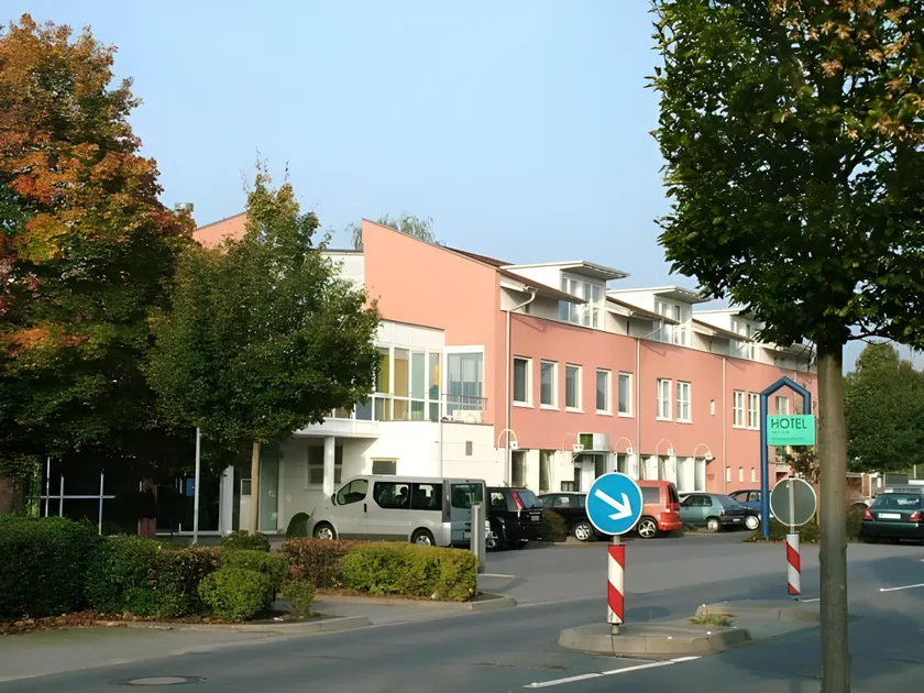 Hotel an der Waldstraße - Image 1