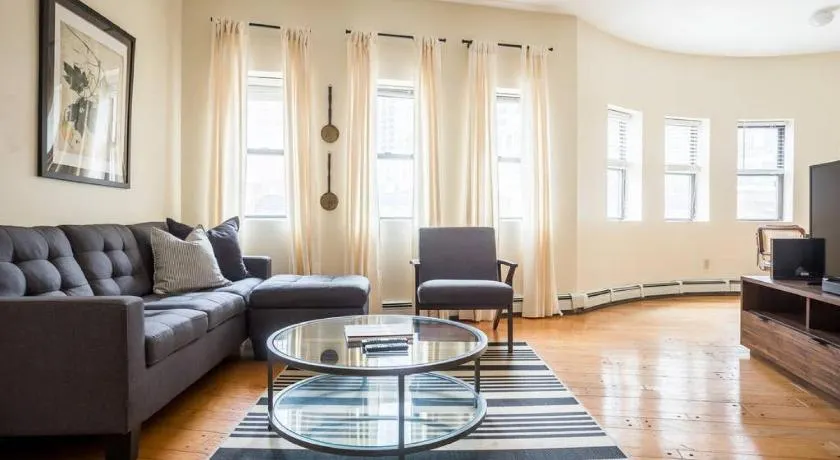Fantastic 1BR Apt in Financial District, Boston - Image 1