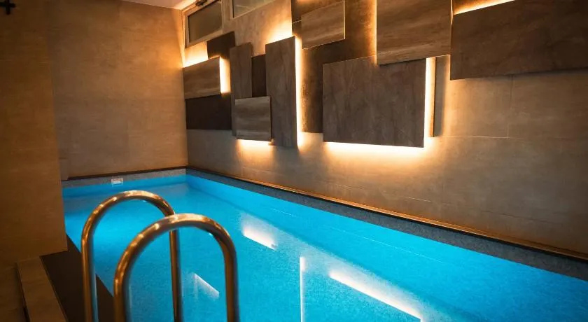 Garni Hotel Niš City View & Spa - Image 1