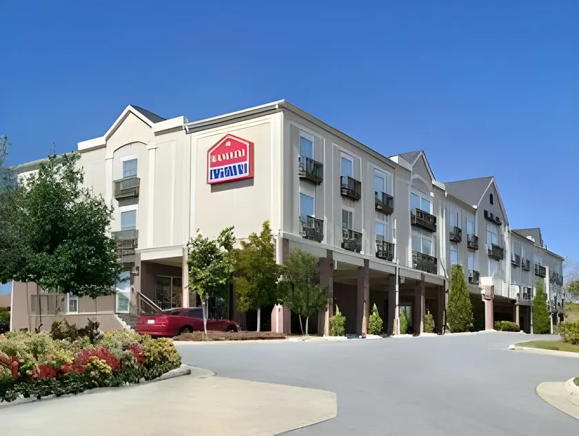 Best Western Shackleford - Image 1