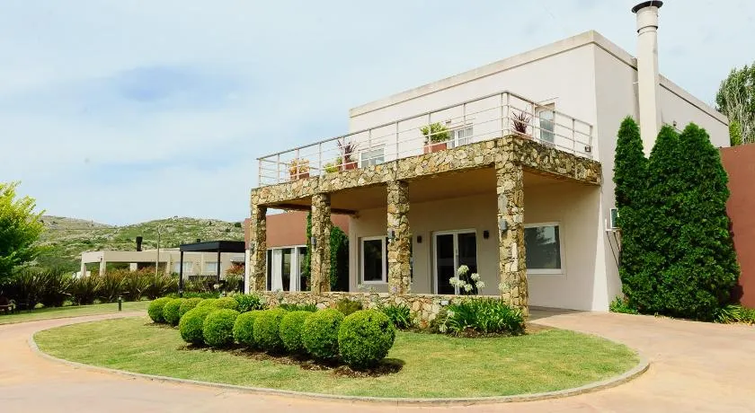 Altos de Tandil Hotel Boutique & Spa - Image 1