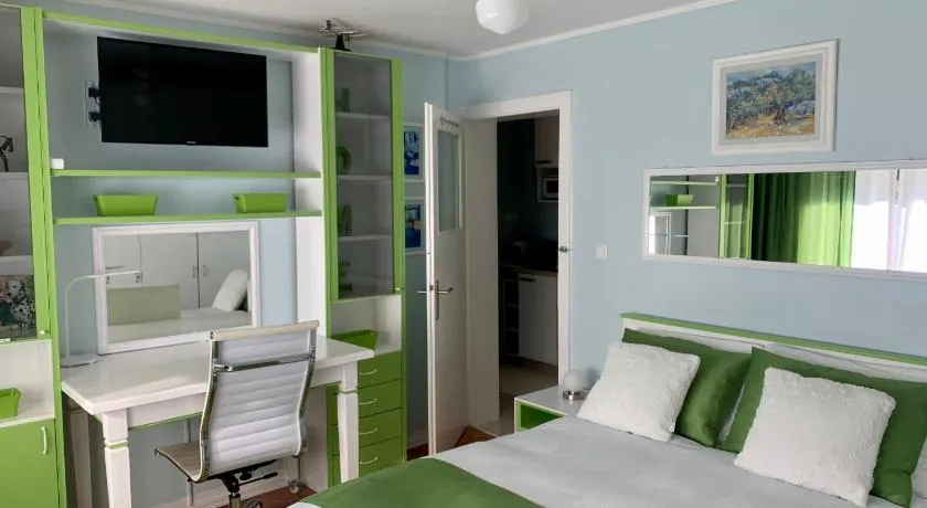 City apartment Mara’s terrace - Marini dvori / 4 pax - Image 1