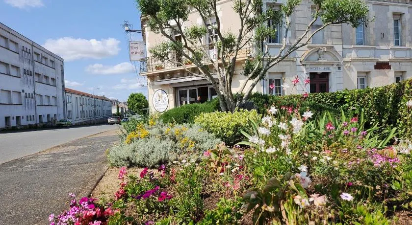 Hôtel et Restaurant Les2M - Image 1