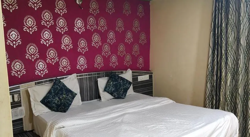 Hotel Green Land - Image 1