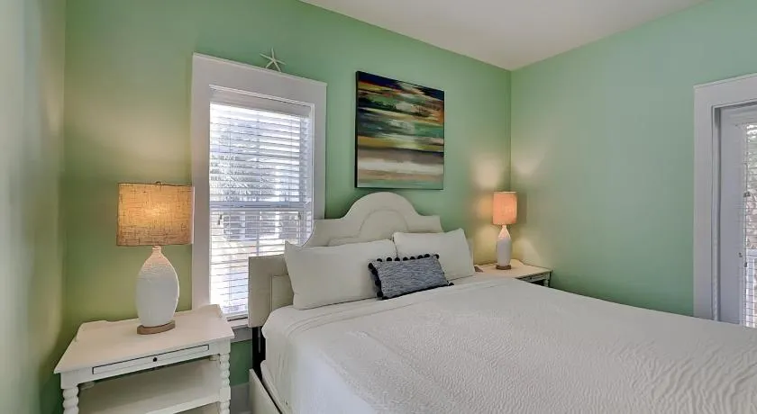 Bungalows at Seagrove #138 - Image 1
